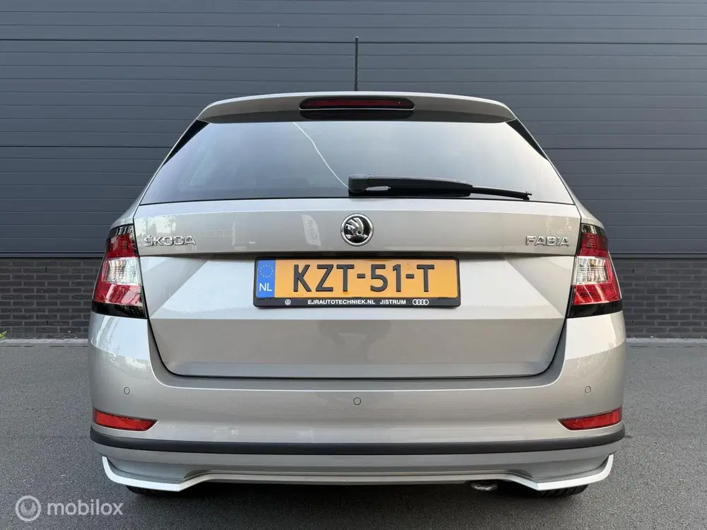 Skoda Fabia 1.0 TSI DSG SCOUT LINE CLIMA*CARPLAY*CRUIS uit 2019, foto 15