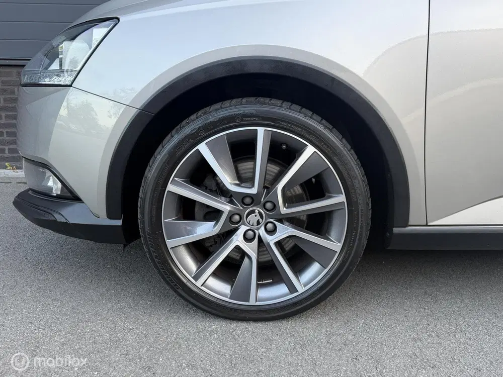 Skoda Fabia 1.0 TSI DSG SCOUT LINE CLIMA*CARPLAY*CRUIS uit 2019, foto 7