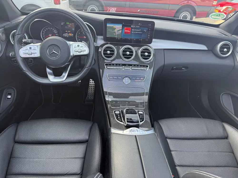 Mercedes-Benz C-Klasse 200 AMG Line (bj 2023) uit 2023, foto 5