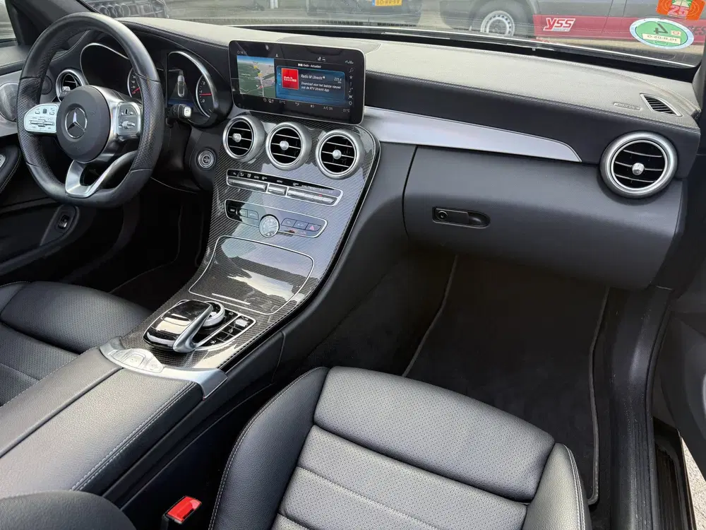 Mercedes-Benz C-Klasse 200 AMG Line (bj 2023) uit 2023, foto 6