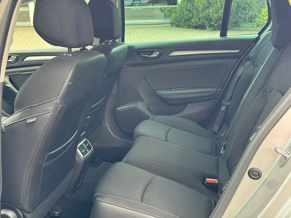 Renault Megane Mégane Estate 1.3 TCe Zen uit 2019, foto 10