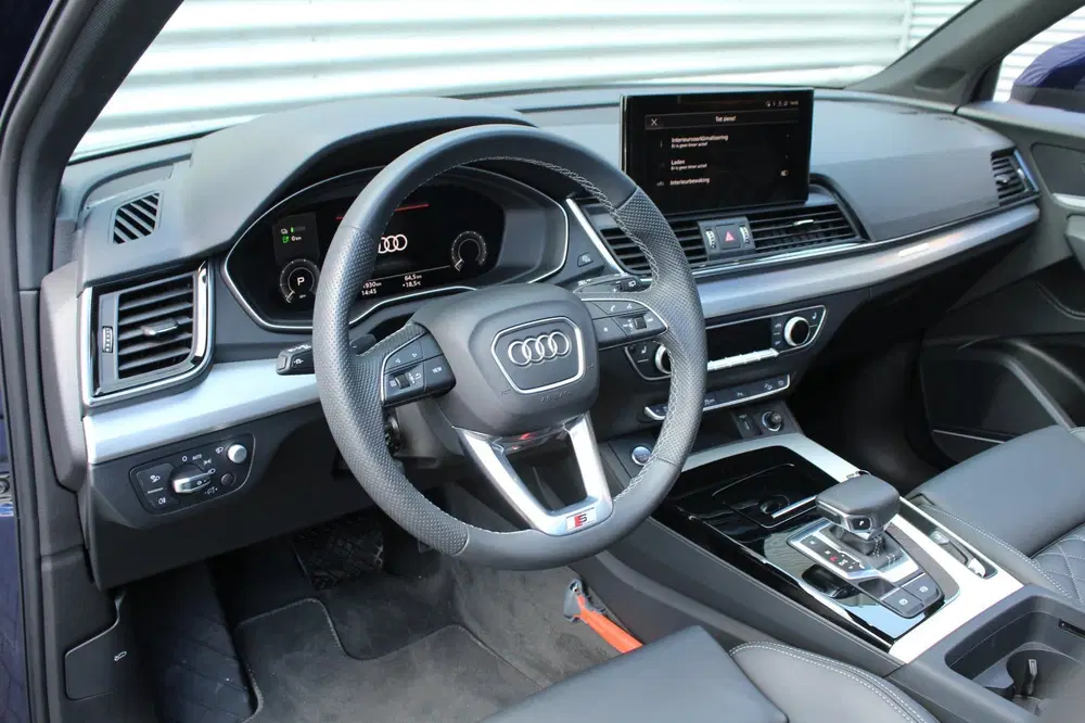 Audi Q5 50 TFSI e 299pk S edition Luchtvering RS S uit 2023, foto 11