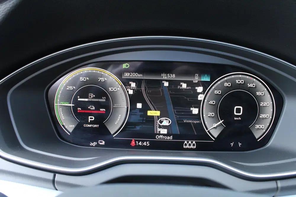 Audi Q5 50 TFSI e 299pk S edition Luchtvering RS S uit 2023, foto 12