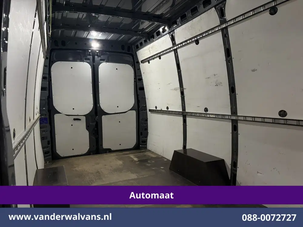 Iveco Daily 35S16 157pk Automaat L3H2 Euro6 Airco uit 2021, foto 15