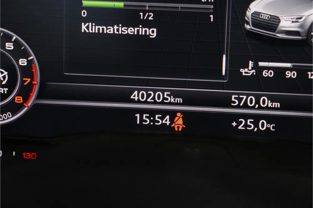 Audi A3 35 TFSI S Edtion uit 2019, foto 12