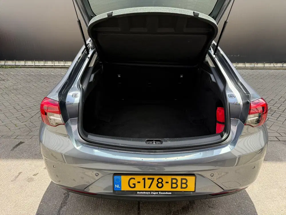 Opel Insignia Sport 1.5 Turbo Edition Sport Camera uit 2019, foto 12