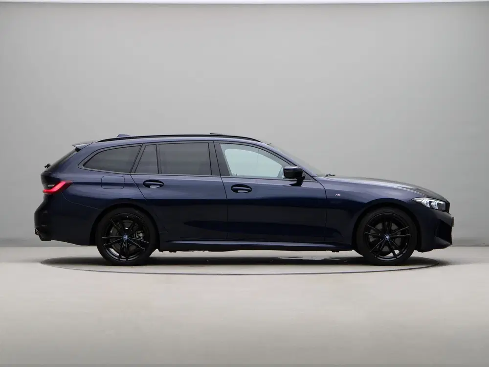 BMW 3-serie 320e Touring SoH 98% (bj 2024 uit 2024, foto 7
