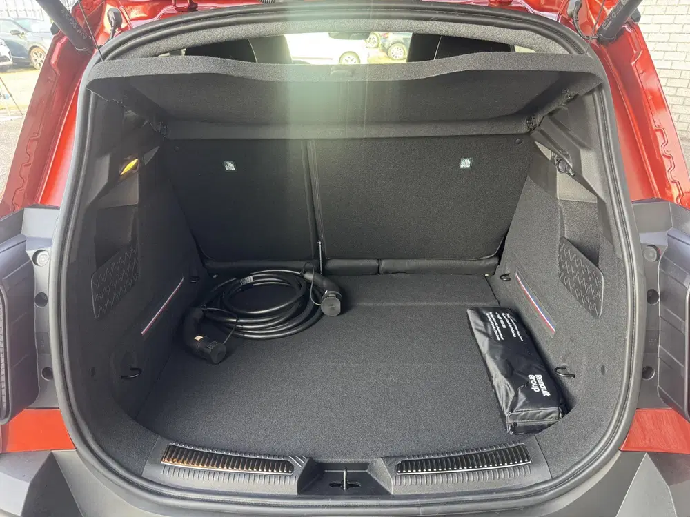 Renault 4 Comfort Range Iconic 52 kWh uit 2026, foto 9