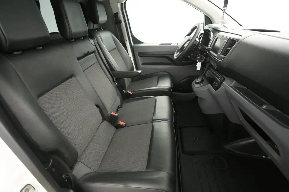 Citroën Jumpy 2.0 HDI L3H1 uit 2020, foto 10