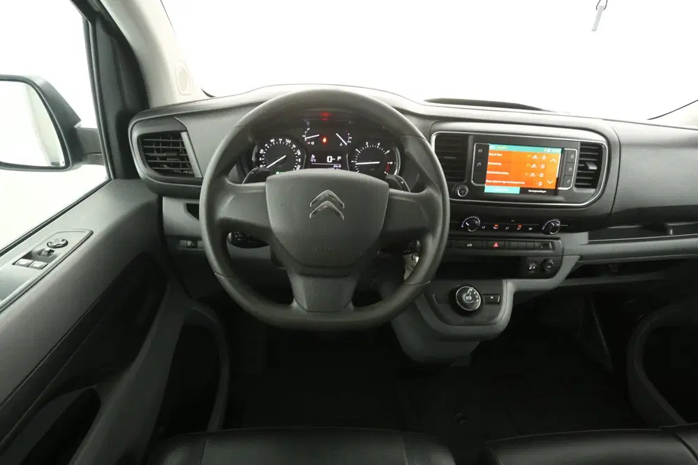 Citroën Jumpy 2.0 HDI L3H1 uit 2020, foto 2