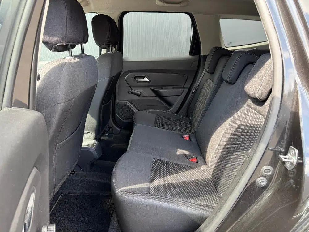 Dacia Duster 1.6 Comfort Navi Cruise Camera PDC Hoge in uit 2019, foto 13
