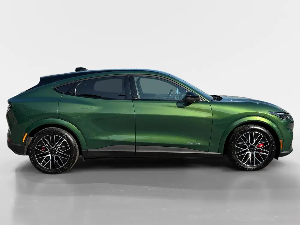 Ford Mustang Mach-E Extended Premium RWD 88 kWh 276PK uit 2025, foto 4