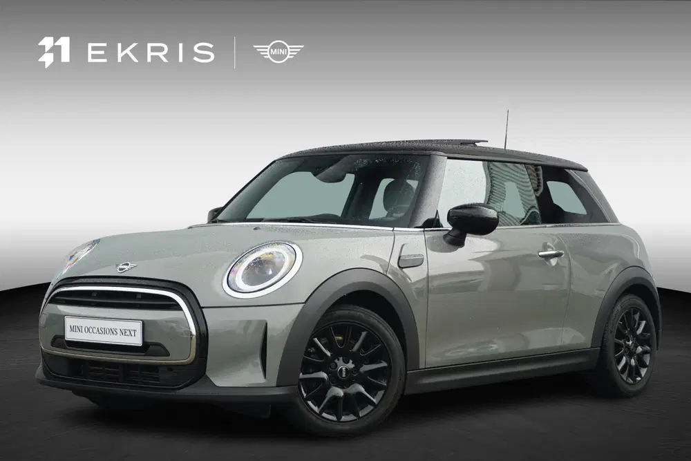Mini Cooper Cooper Essential Uitvoering uit 2022