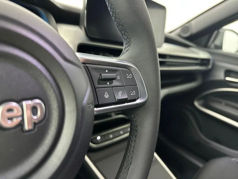 Jeep Avenger Summit 54 kWh uit 2026, foto 14