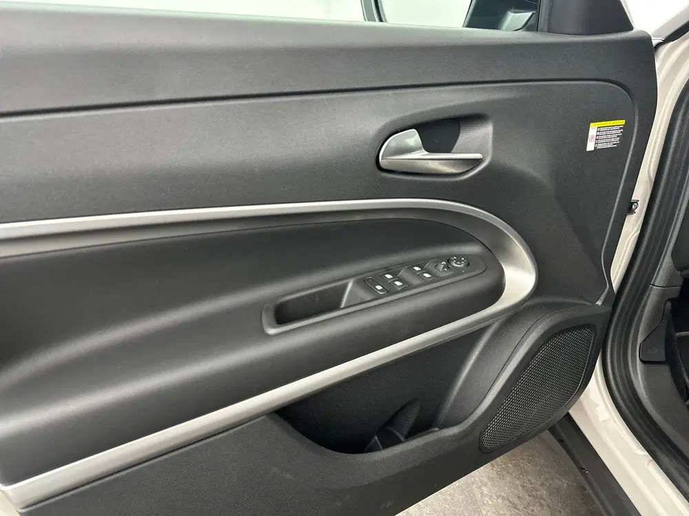 Jeep Avenger Summit 54 kWh uit 2026, foto 9