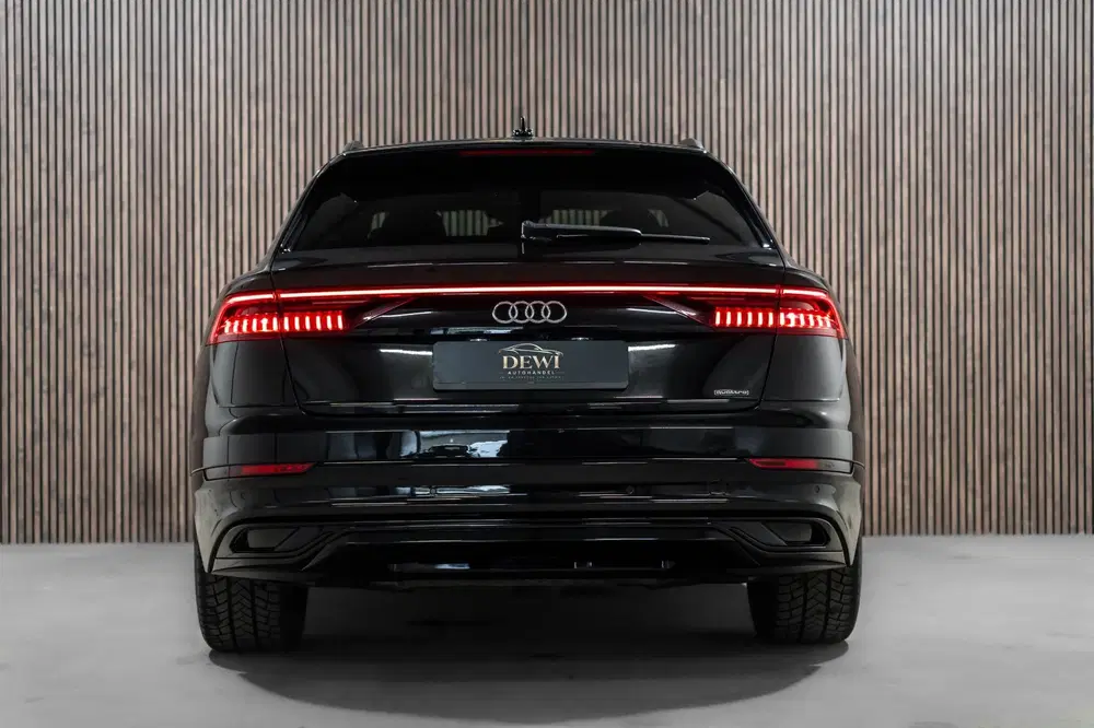 Audi Q8 55 TFSI quattro Pro Line S Pano Led Trekha uit 2022, foto 10