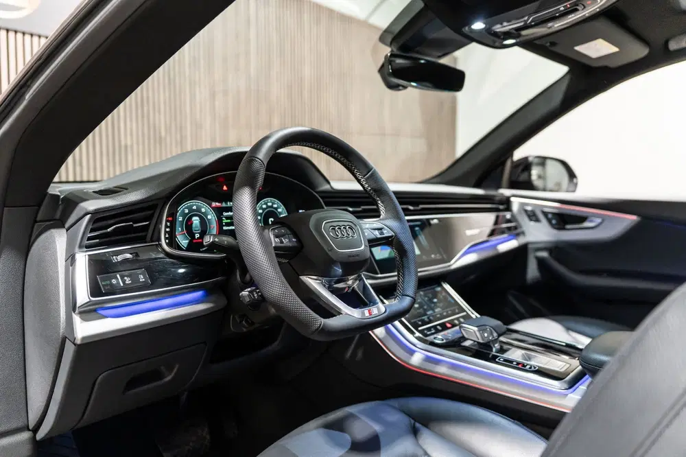 Audi Q8 55 TFSI quattro Pro Line S Pano Led Trekha uit 2022, foto 12