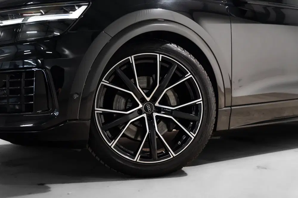Audi Q8 55 TFSI quattro Pro Line S Pano Led Trekha uit 2022, foto 3
