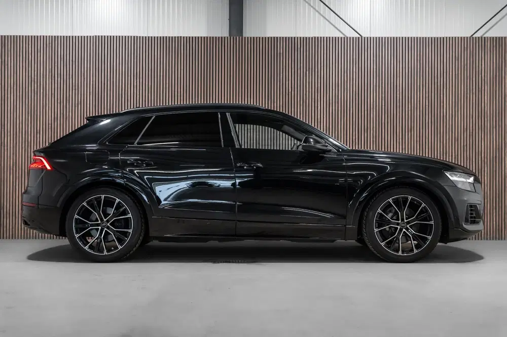Audi Q8 55 TFSI quattro Pro Line S Pano Led Trekha uit 2022, foto 7