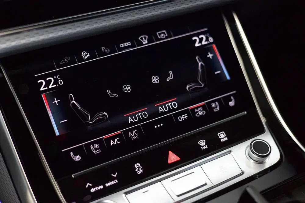Audi Q7 60 TFSIe Competition Vierwielb. uit 2024, foto 10