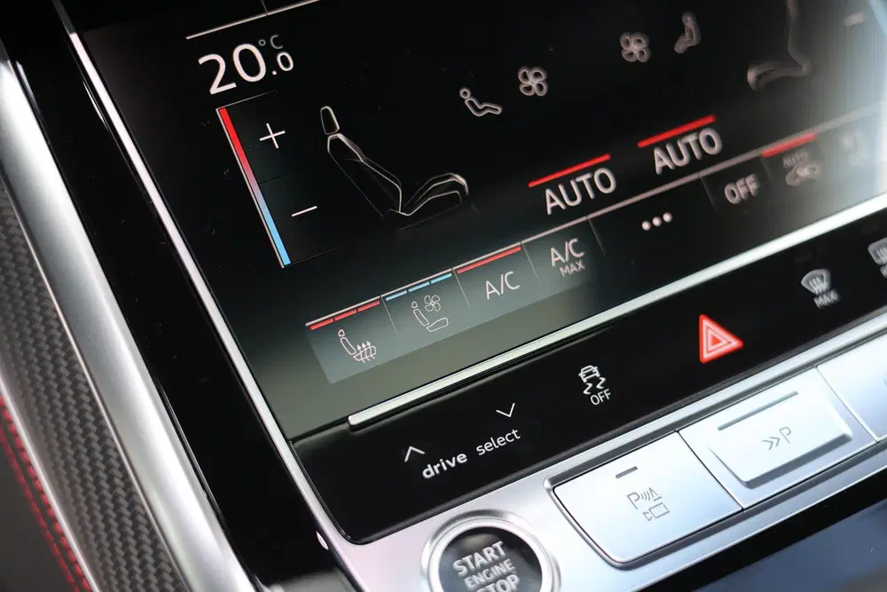 Audi Q7 60 TFSIe Competition Vierwielb. uit 2024, foto 11