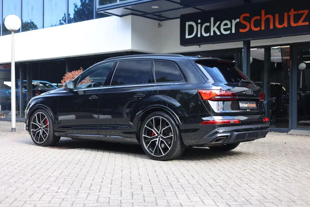Audi Q7 60 TFSIe Competition Vierwielb. uit 2024, foto 3