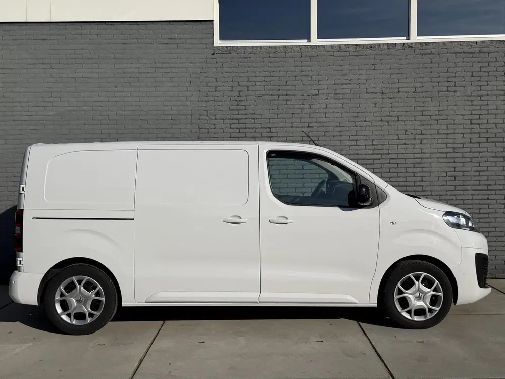 Citroën Jumpy Citroen Jumpy Automaat 2.0 BlueHDI 145 S&S uit 2024, foto 6