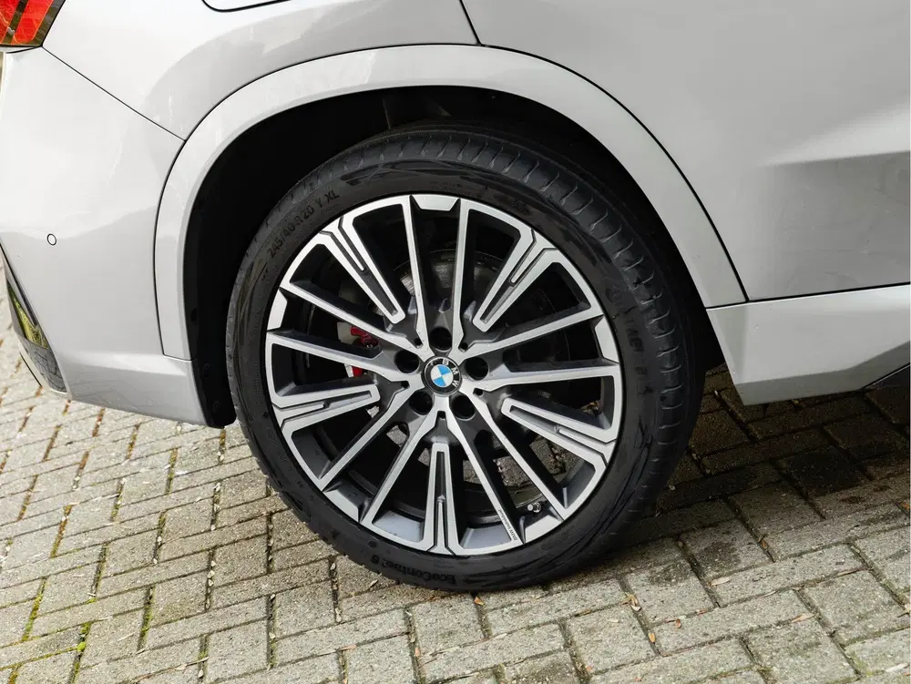 BMW X1 sDrive18i uit 2025, foto 12