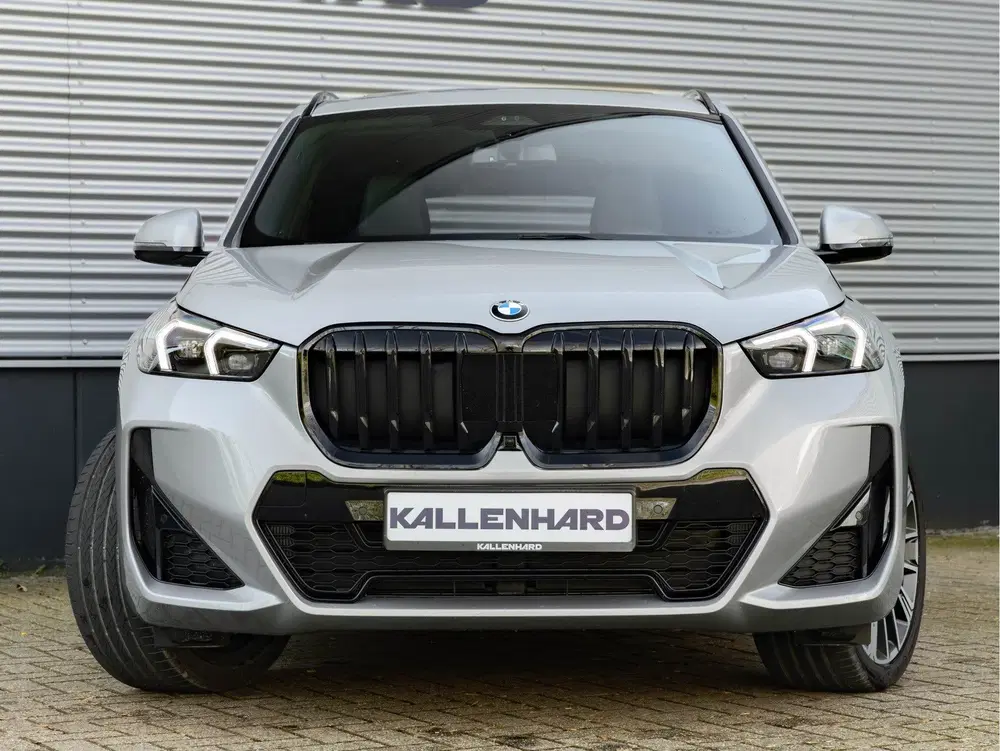 BMW X1 sDrive18i uit 2025, foto 4