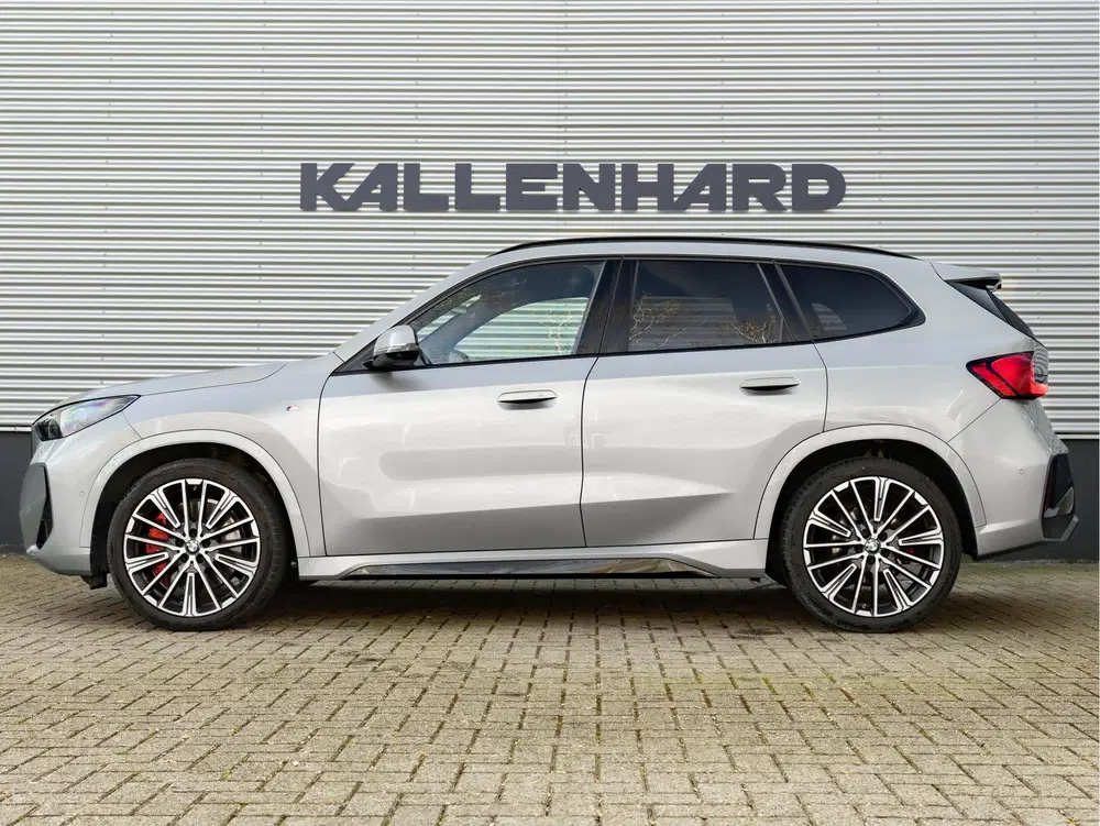 BMW X1 sDrive18i uit 2025, foto 6