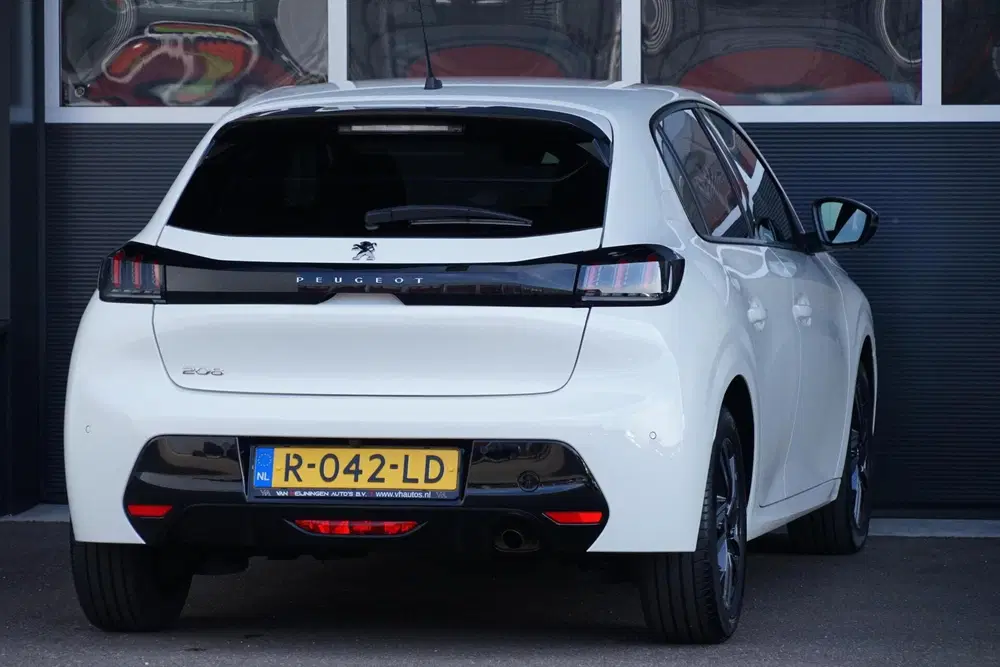 Peugeot 208 1.2 PureTech Allure Pack NL uit 2022, foto 2