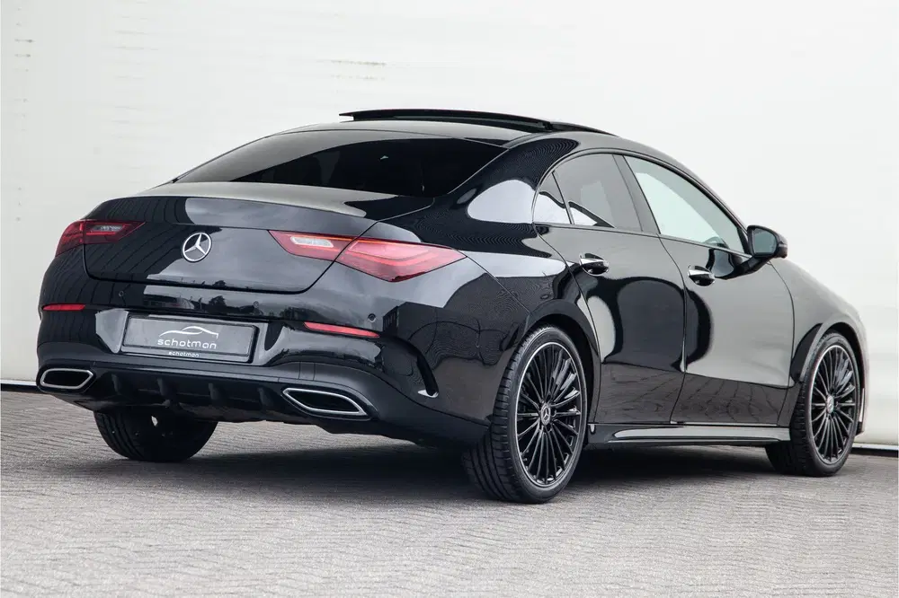 Mercedes-Benz CLA 200 AMG Premium Pano uit 2025, foto 2