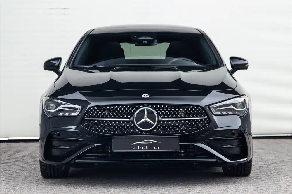 Mercedes-Benz CLA 200 AMG Premium Pano uit 2025, foto 3