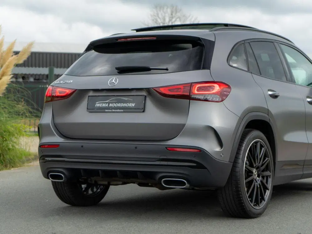 Mercedes-Benz GLA Mercedes GLA-klasse 250 AMG uit 2022, foto 12