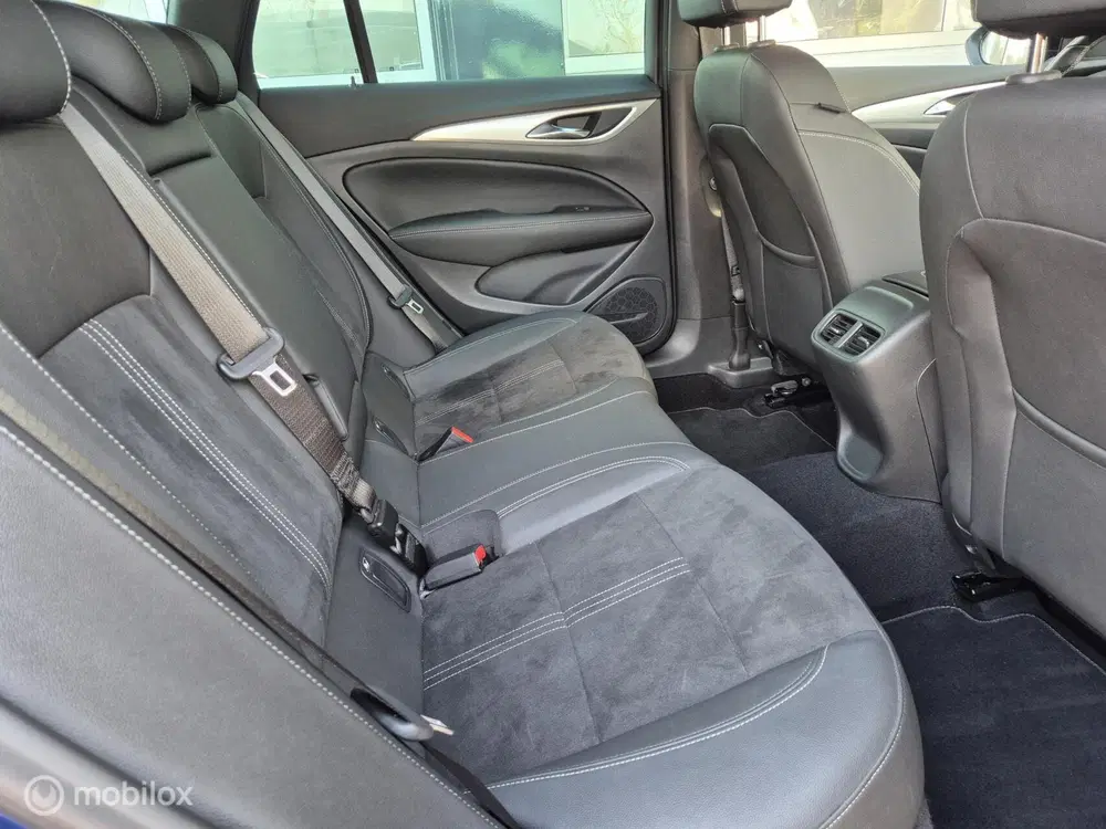 Opel Insignia 1.5 94000KM NAP FULL OPTIONS uit 2021, foto 12