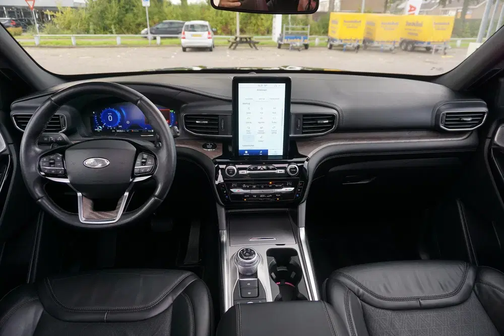 Ford Explorer 3.0 V6 EcoBoost PHEV platinum uit 2021, foto 10