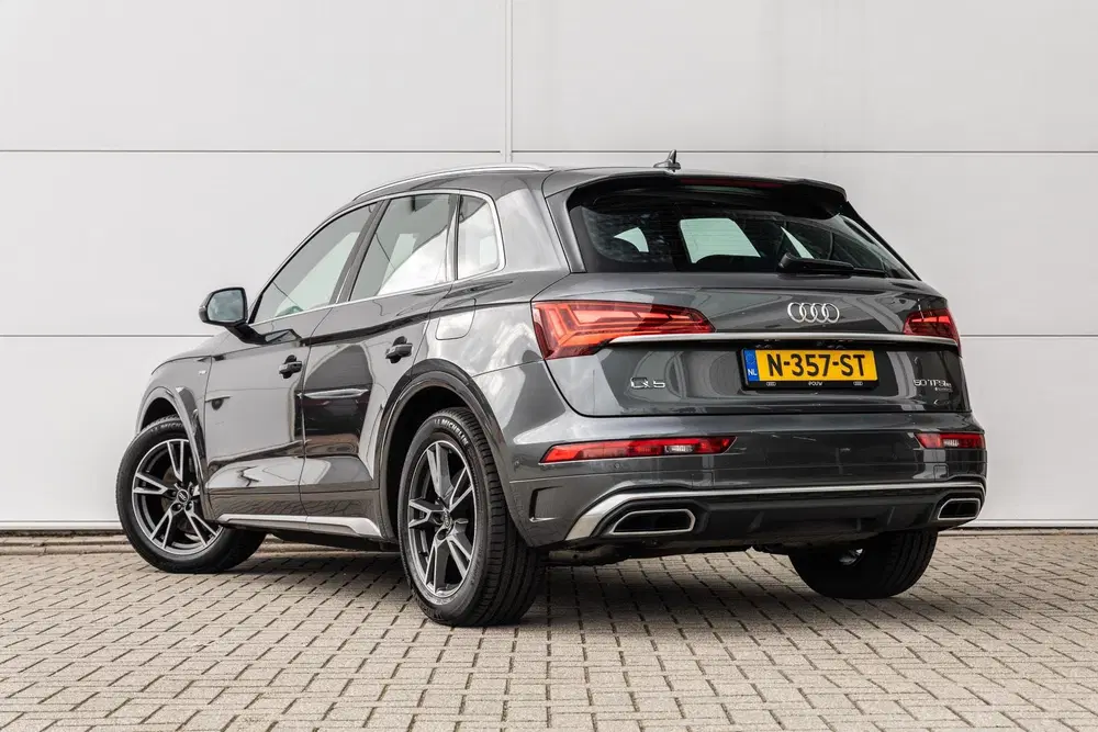 Audi Q5 50 TFSIe 299pk S edition uit 2022, foto 12