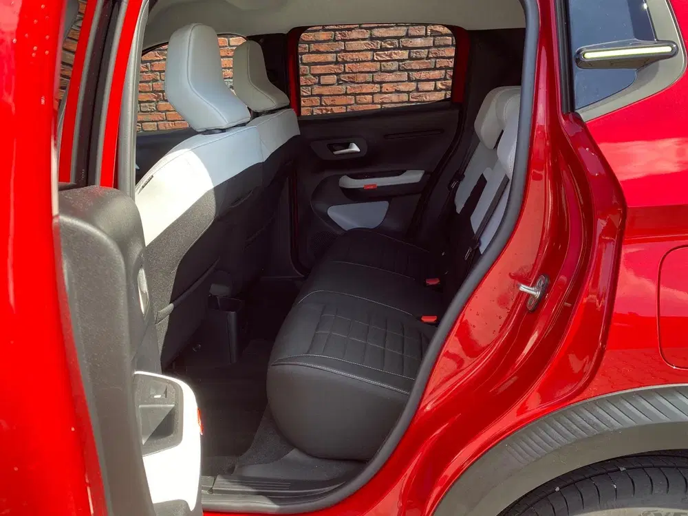 Citroën C3 Citroen C3 1.2 Turbo 100pk Max camera uit 2024, foto 12