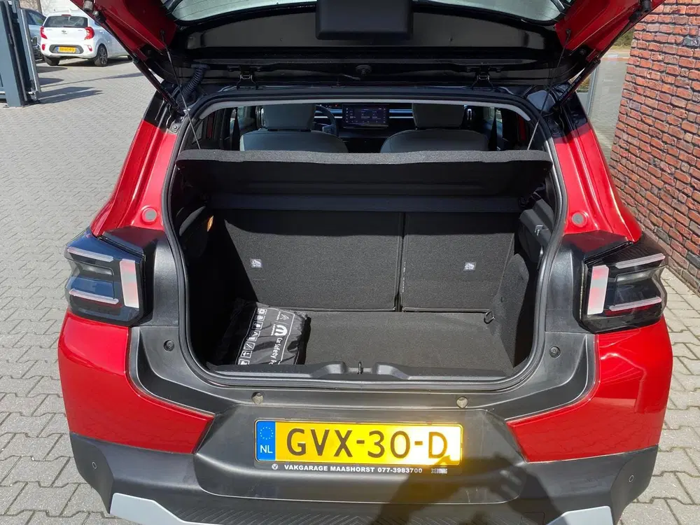 Citroën C3 Citroen C3 1.2 Turbo 100pk Max camera uit 2024, foto 8