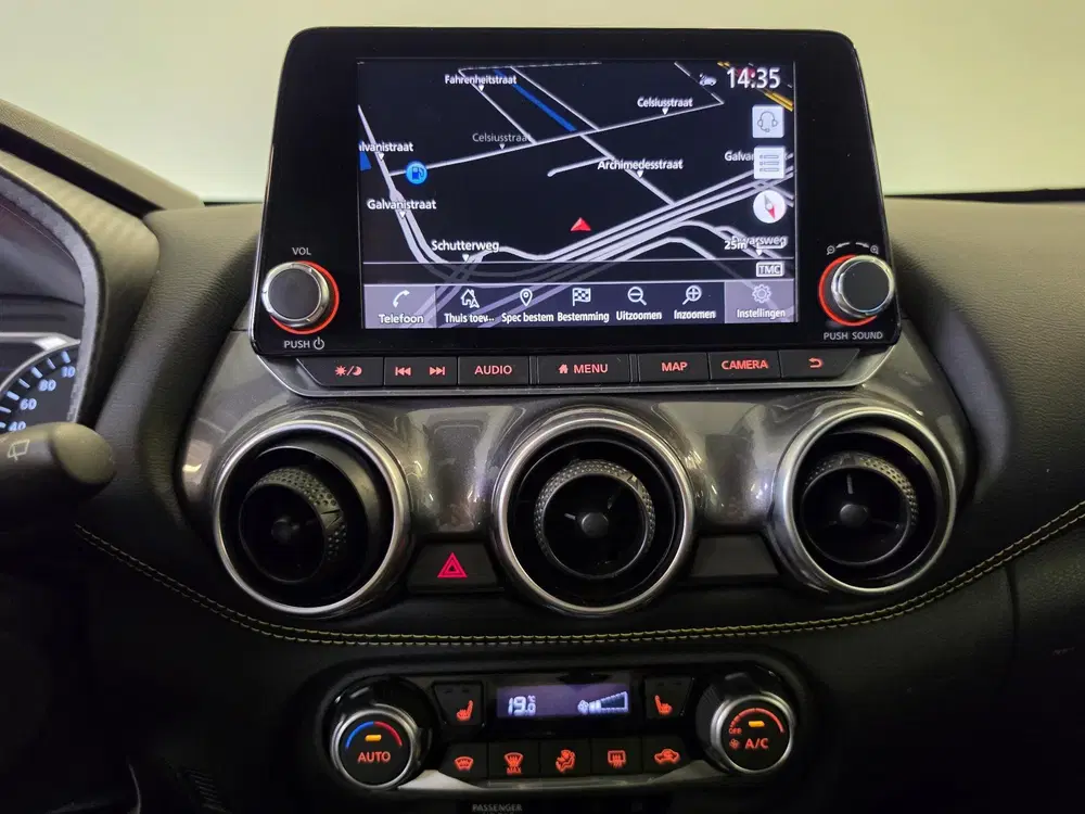 Nissan Juke 1.0 DIG-T Kiiro uit 2022, foto 13