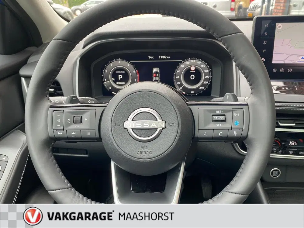 Nissan Qashqai 1.3 MHEV Xtronic Business Premium 360Camer uit 2024, foto 13