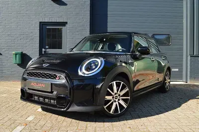 Mini Cooper S Cooper S 2.0 5-Deurs Zwart Carplay Stoelve uit 2023