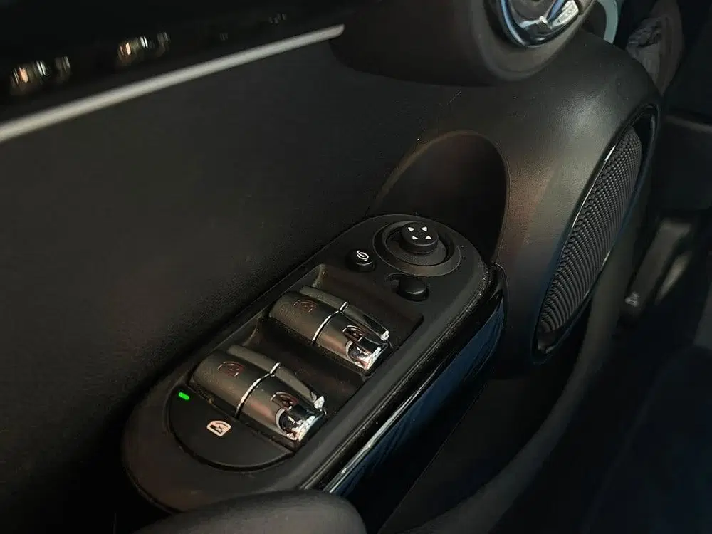Mini Cooper S Cooper S 2.0 5-Deurs Zwart Carplay Stoelve uit 2023, foto 15