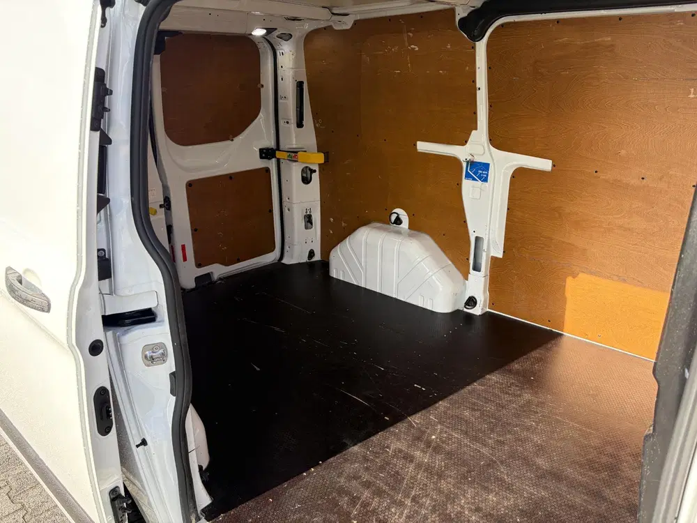 Ford Transit Custom 300 2.0 TDCI L1H1*HAAK*CAM*A uit 2020, foto 4
