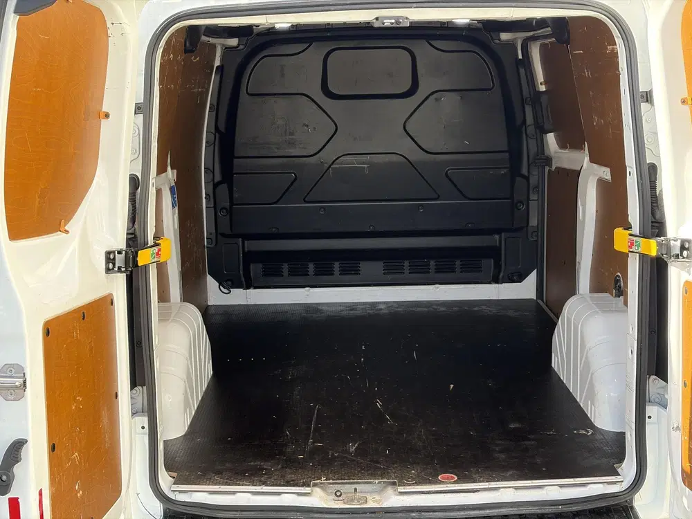 Ford Transit Custom 300 2.0 TDCI L1H1*HAAK*CAM*A uit 2020, foto 5