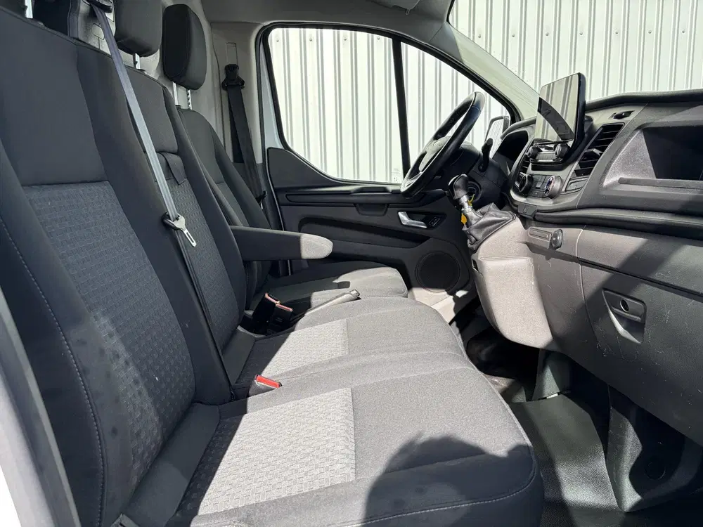 Ford Transit Custom 300 2.0 TDCI L1H1*HAAK*CAM*A uit 2020, foto 8