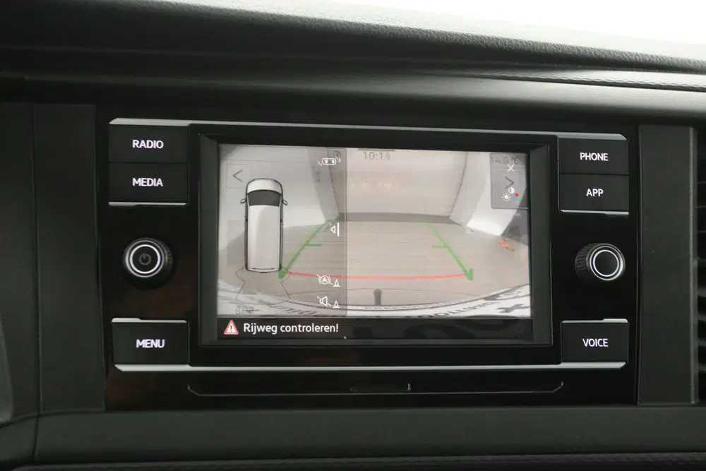 Volkswagen Transporter 2.0 TDI L2H1 150PK DSG uit 2021, foto 14