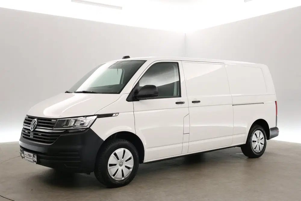 Volkswagen Transporter 2.0 TDI L2H1 150PK DSG uit 2021, foto 9