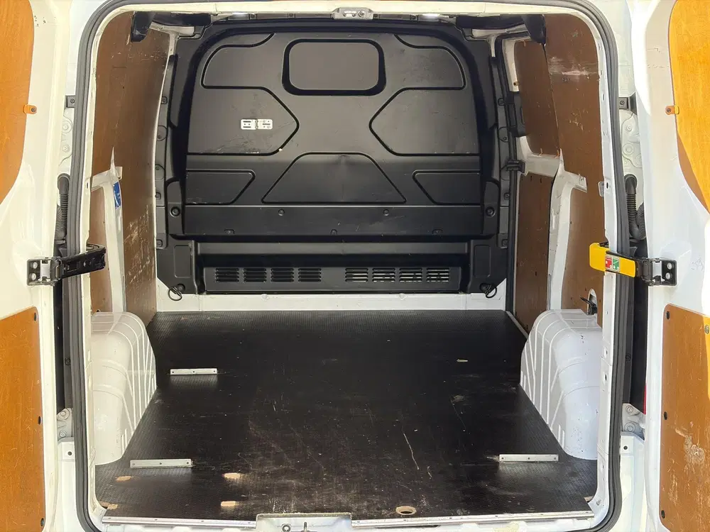 Ford Transit Custom 300 2.0 TDCI L1H1*HAAK*CAM*A uit 2020, foto 5