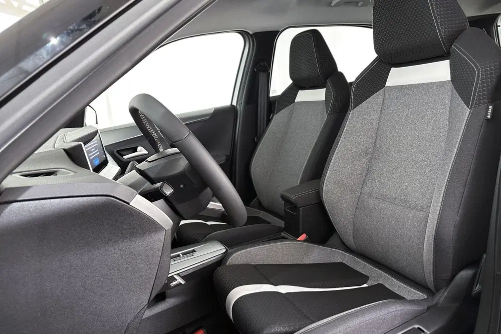 Opel Frontera 1.2 Turbo Hybrid GS 7p. Camera Apple CarPl uit 2025, foto 6